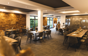 Weingut am Honigberg Vinothek &copy; Weingut am Honigberg