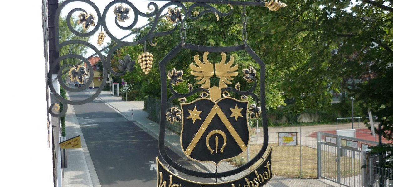 001_i, &copy; Weingut Friedrichshof