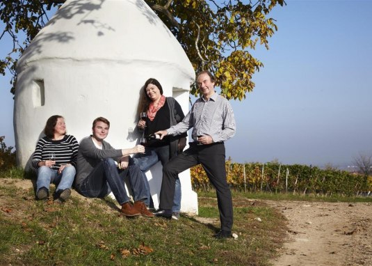 Familie am Trullo &copy; Weingut Ziegler