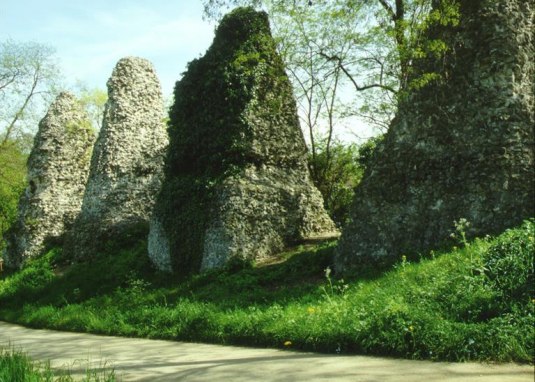 Remains of Roman aqueduct