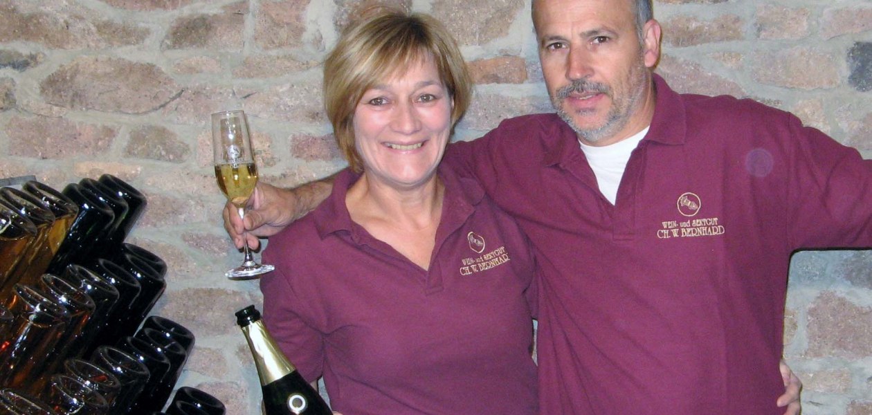 &copy; Ch.W. Bernhard