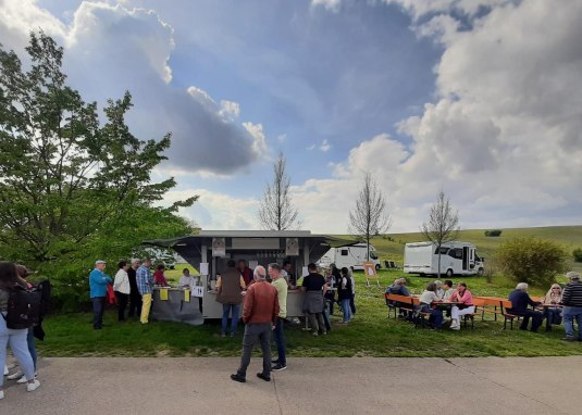Saisonauftakt Weinausschank &copy; Tourismus Bodenheim
