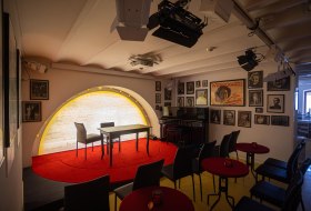 Kabarett &copy; Deutsches Kabarettarchiv