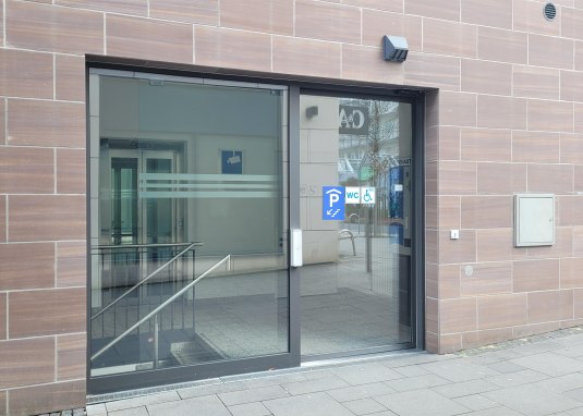 WC Parkhaus Neue Mitte &copy; Stadt Ingelheim/uz