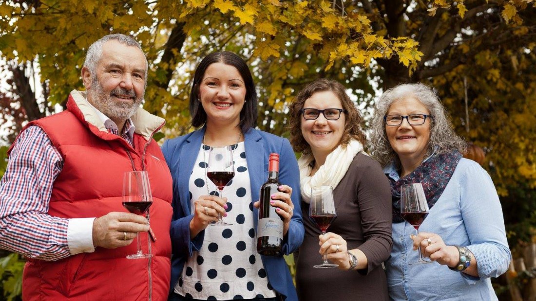 Weingut E.W. Schmahl_Winzerfamilie 3, &copy; Weingut E.W. Schmahl