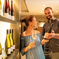 Weinlounge im Weingut M&uuml;ller Weinprobe &copy; Dominik Ketz