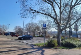 Parkplatz am Freibad &copy; Stadt Ingelheim/uz