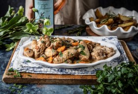 Coq au Vin &copy; Svenja Mattner-Shahi - Klara &amp; Ida