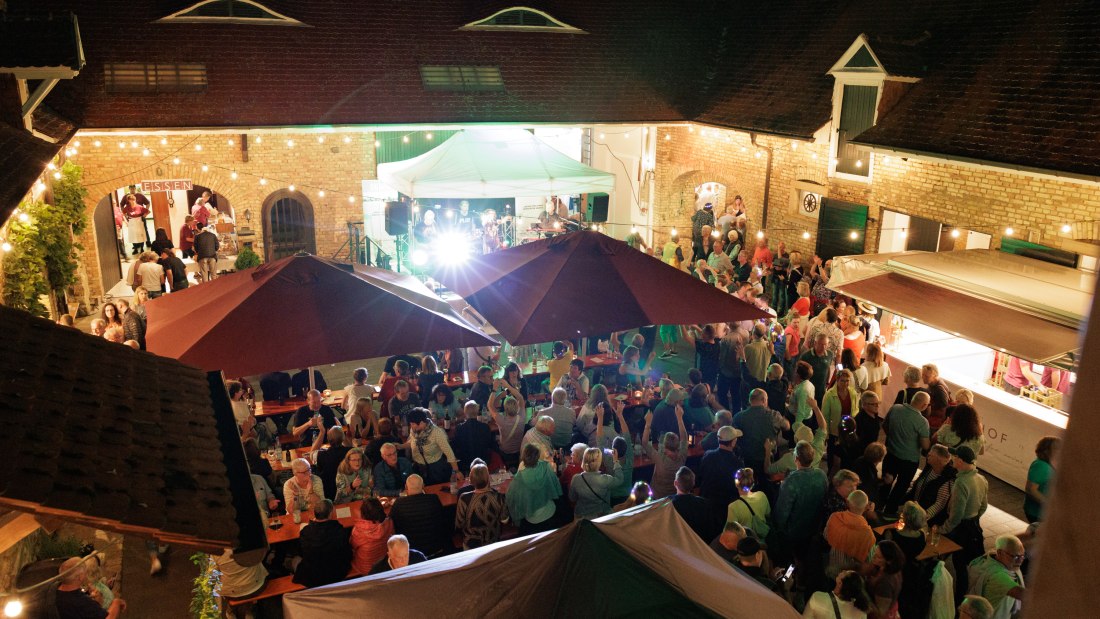 &copy; Weingut Krughof