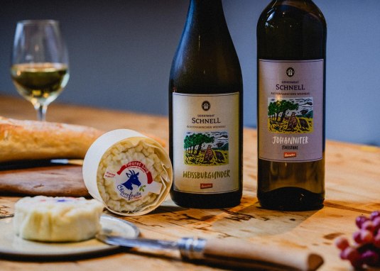 Wein- & K&auml;seabend Weingut Geheimrat Schnell 1 &copy; Johann Schnell