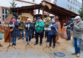 Alzeyer Weihnachtskrippe mit Posaunenenchor, © TI Alzey