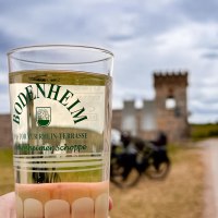 Tourist Info am Turm mit Weinausschank &copy; Rheinhessen-Touristik GmbH