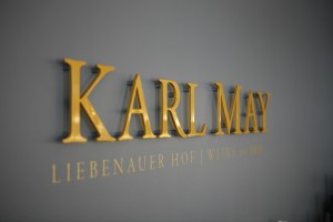 Logo, &copy; Peter u. Fritz May