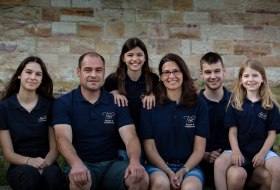 Winzerfamilie © Weingut Fels