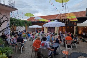 Bild Weintheke, &copy; Weingut Faust