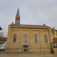 Pfarrkirche St. Petrus in Ketten Gau-Bischofsheim