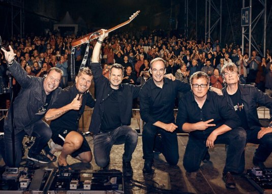 dire strats tribute &copy; KADH