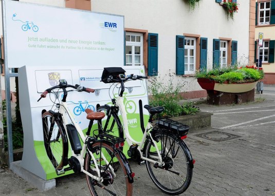 E-Bike ladestation Rheind&uuml;rkheim &copy; EWR