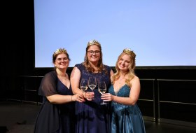 Weinmajestäten 2025/2026 © CC-BY Rheinhessenwein e.V./Alexander Sell