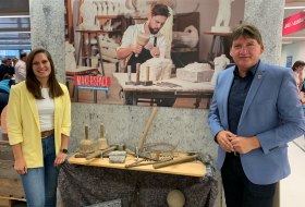 Er&ouml;ffnung des Makerspace in Alzey. Regionalmanagerin Magdalena Haag und Vorsitzender der LAG Rheinhessen Landrat Heiko Sippel. &copy; LAG Rheinhessen
