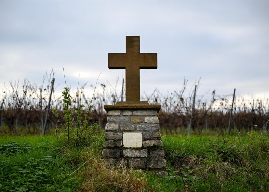 Am Steinernen Kreuz &copy; Touristikverein Wonnegau e.V.