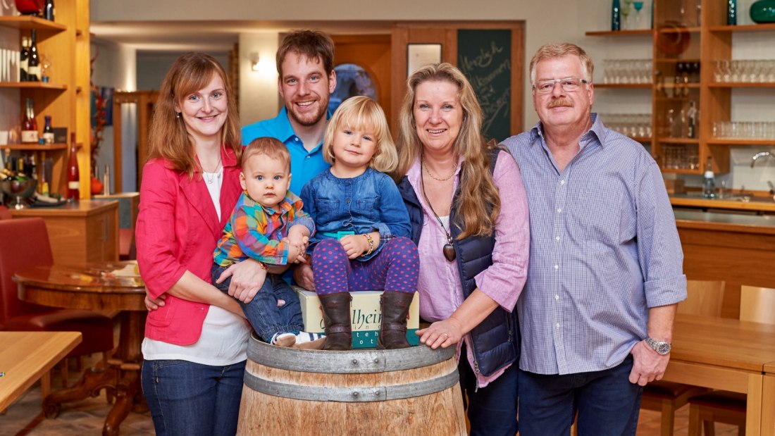 Weingut Volker & Kai Saulheimer_Familie 2, &copy; Weingut Volker & Kai Saulheimer