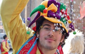 Fasching Alzey Konfetti © DonnaSenzaFiato auf Pixabay