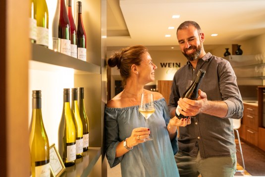 Weinlounge Weingut M&uuml;ller, &copy; Carsten Costard