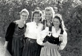 Wine Majesties 1994 - 1995