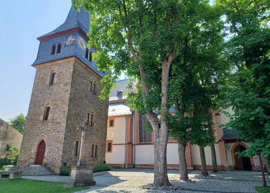 Simultankirche Bechtolsheim 1 &copy; K.Best Stadt Alzey
