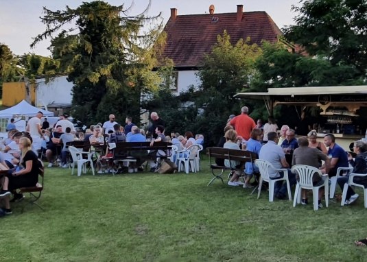 Nieder-Olmer Weinwiesentreff