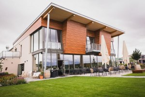 Weinzuhause Au&szlig;enansicht, &copy; Anja Schnell Fotografie