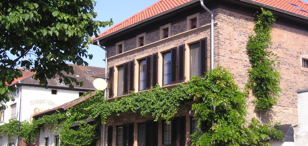 Weingut Fred Emrich_Geb&auml;ude, &copy; Weingut Fred Emrich