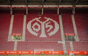 Sitztrib&uuml;ne MEWA Arena