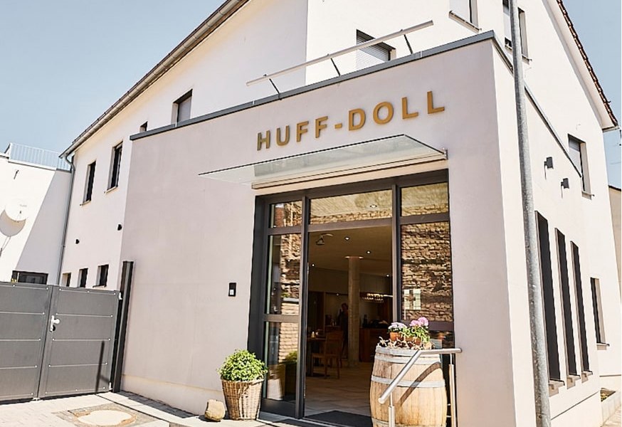 &copy; Weingut Huff-Doll