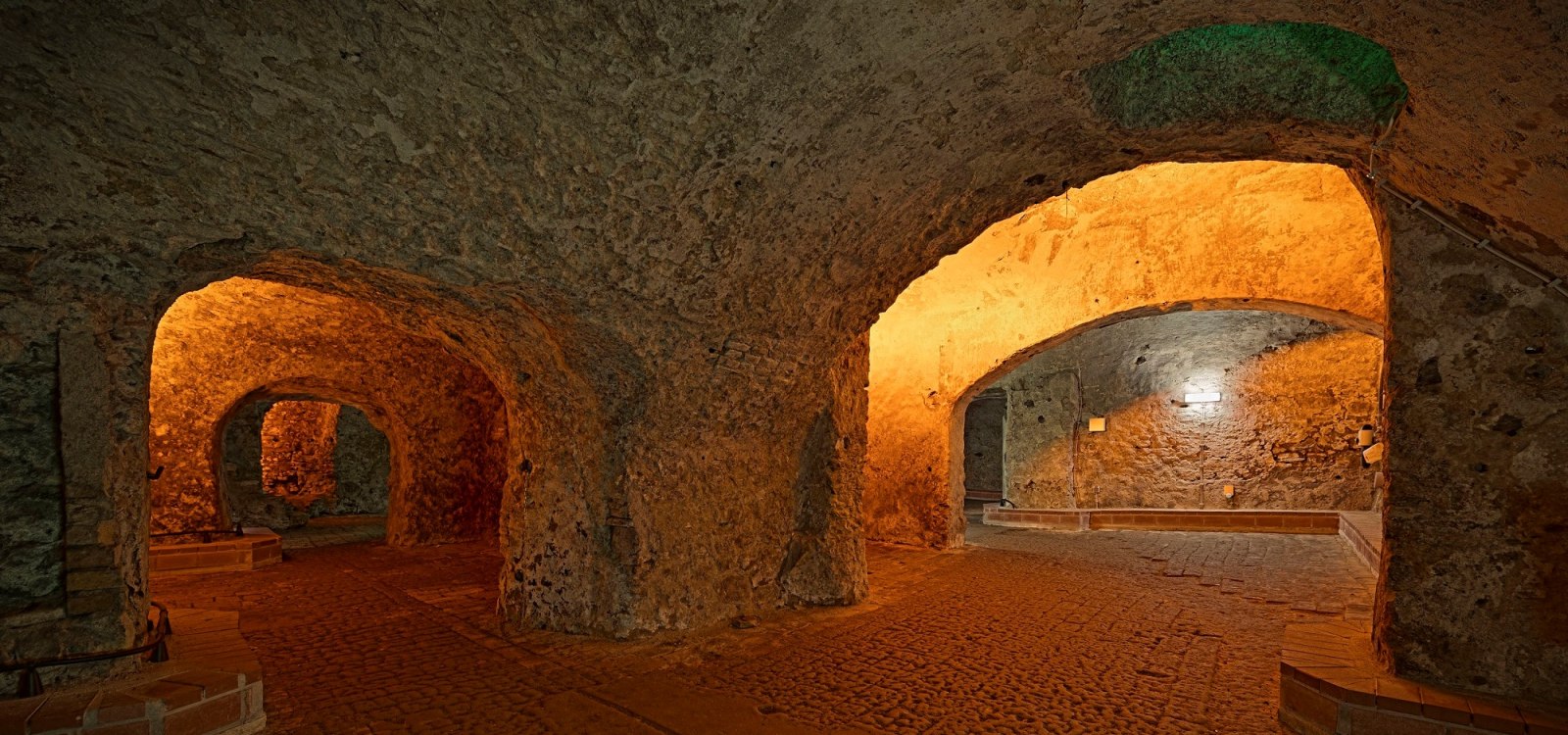 In den Katakomben des Oppenheimer Untergrunds, © Foto http://achimmeurer.com