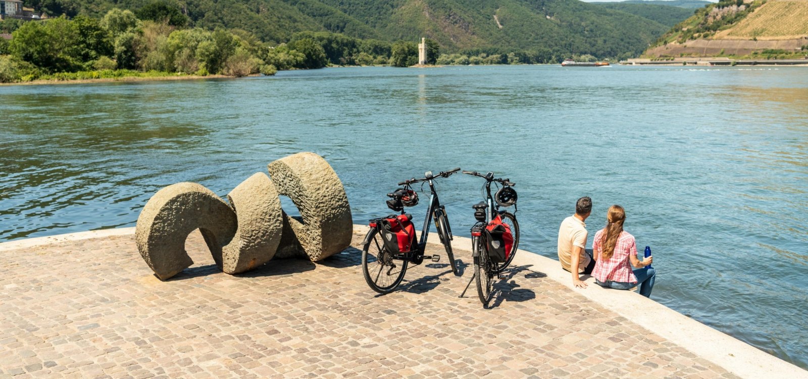 Radfahrer am Nahe Eck in Bingen, &copy; &copy; Dominik Ketz