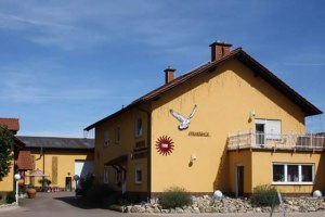 falkenhof2, &copy; Wein- und G&auml;stehaus FALKENHOF