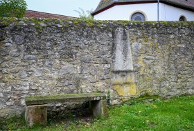 &Auml;ltester Grabstein &copy; Touritikverein Wonnegau e.V.