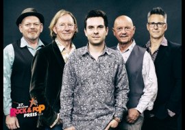 Slowhand Pressefoto mit Logo