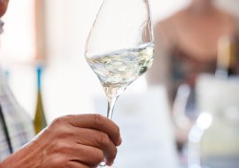 Impression Glas schwenken