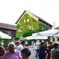 Gutes im alten Gutshof &copy; Jung & Knobloch