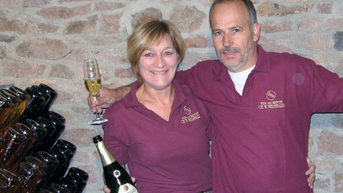 &copy; Ch.W. Bernhard