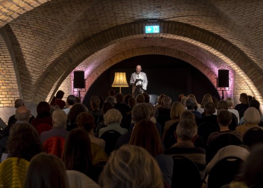 Lesung im Ingelheimer Winzerkeller
