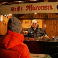 Weihnachtsmarkt an der Burgkirche 3 &copy; Stadt Ingelheim_Angelika Stehle