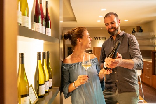 Weinlounge Weingut M&uuml;ller, &copy; Carsten Costard