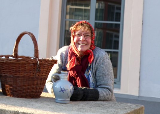 Heitere Kost&uuml;mf&uuml;hrung Angelika Friedrich &copy; Angelika Friedrich