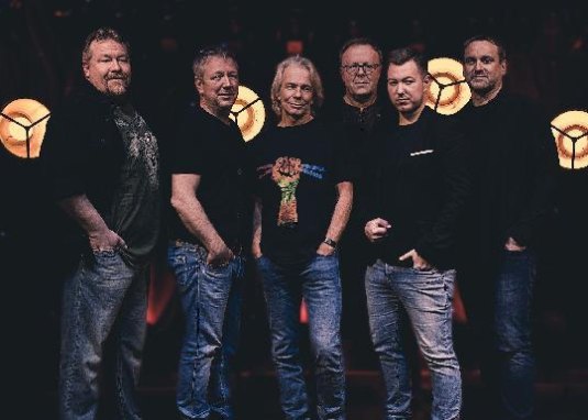 Little River Eagles &copy; Kultur auf dem Hof