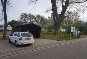 Wanderparkplatz am Gemeindezentrum Bornheim &copy; Bernhard Zech