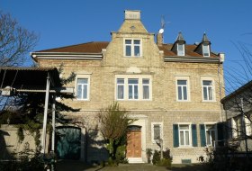 Weingut Dr. Dahlem_Wohnhaus © Weingut Dr. Dahlem